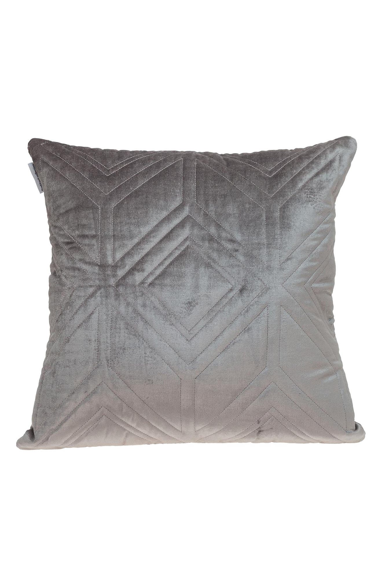 PARKLAND COLLECTION Reta Diamond Quilted Throw Pillow