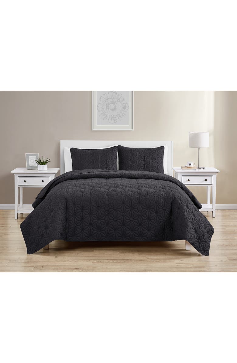 VCNY HOME Kaleidoscope Embossed Geometric Quilt 3-Piece Set, Alternate, color,