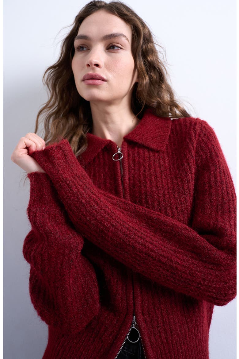 Spread Collar Zip, Alternate, color, RED