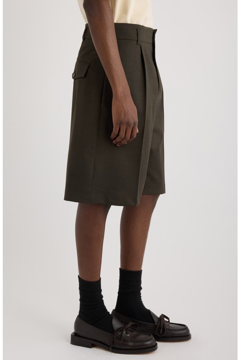 Le Short Ovalu Pleated Stretch Virgin Wool Shorts, Alternate, color, DARK KHAKI