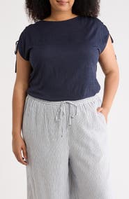 MAX STUDIO Ruched Shoulder Crinkle Knit Top