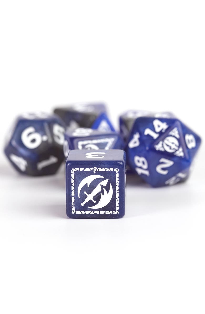 Dungeons & Dragons D&D Adventure Dice Fighter Blue, 17Pc Rpg Die Set, Alternate, color, Blue