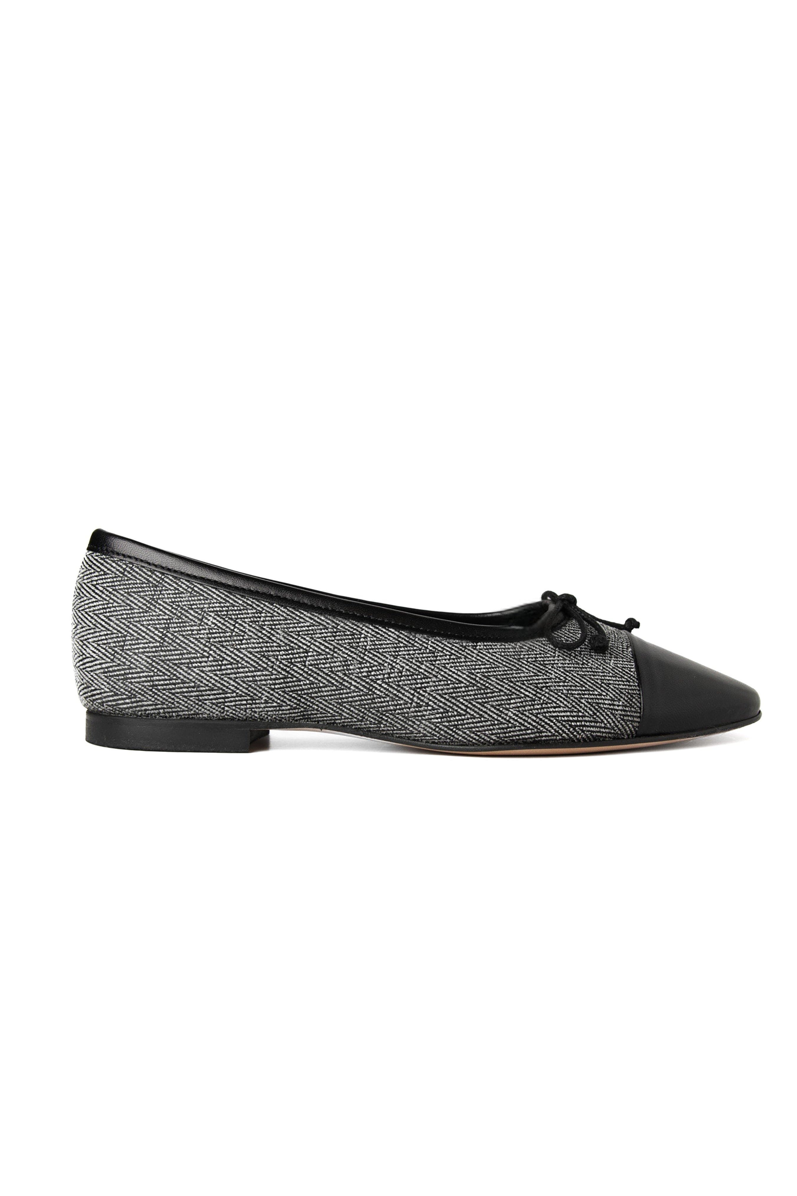 Menina Step Amelie Leather Ballet Flat in Black/gray Tweed 