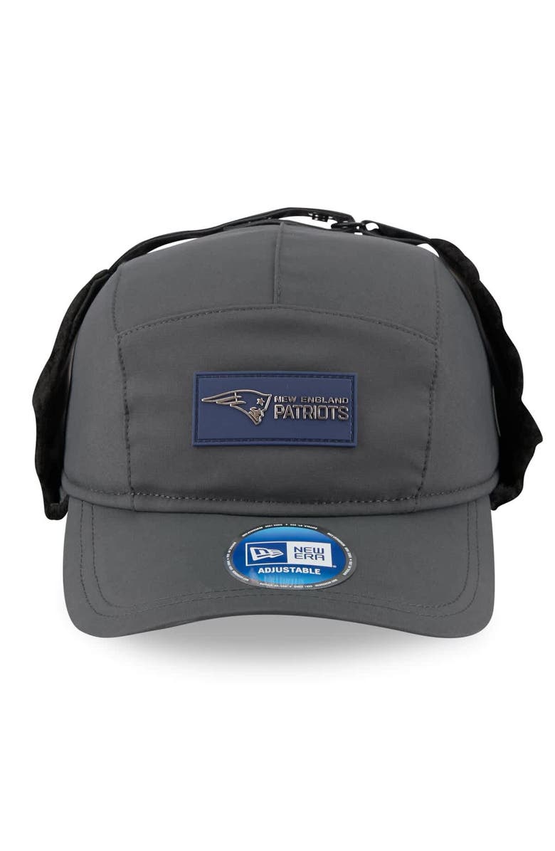 New Era Men's New Era Charcoal New England Patriots 2025 Sideline Cold Weather Runner Dog Ear Adjustable Hat, Alternate, color, Charcoal
