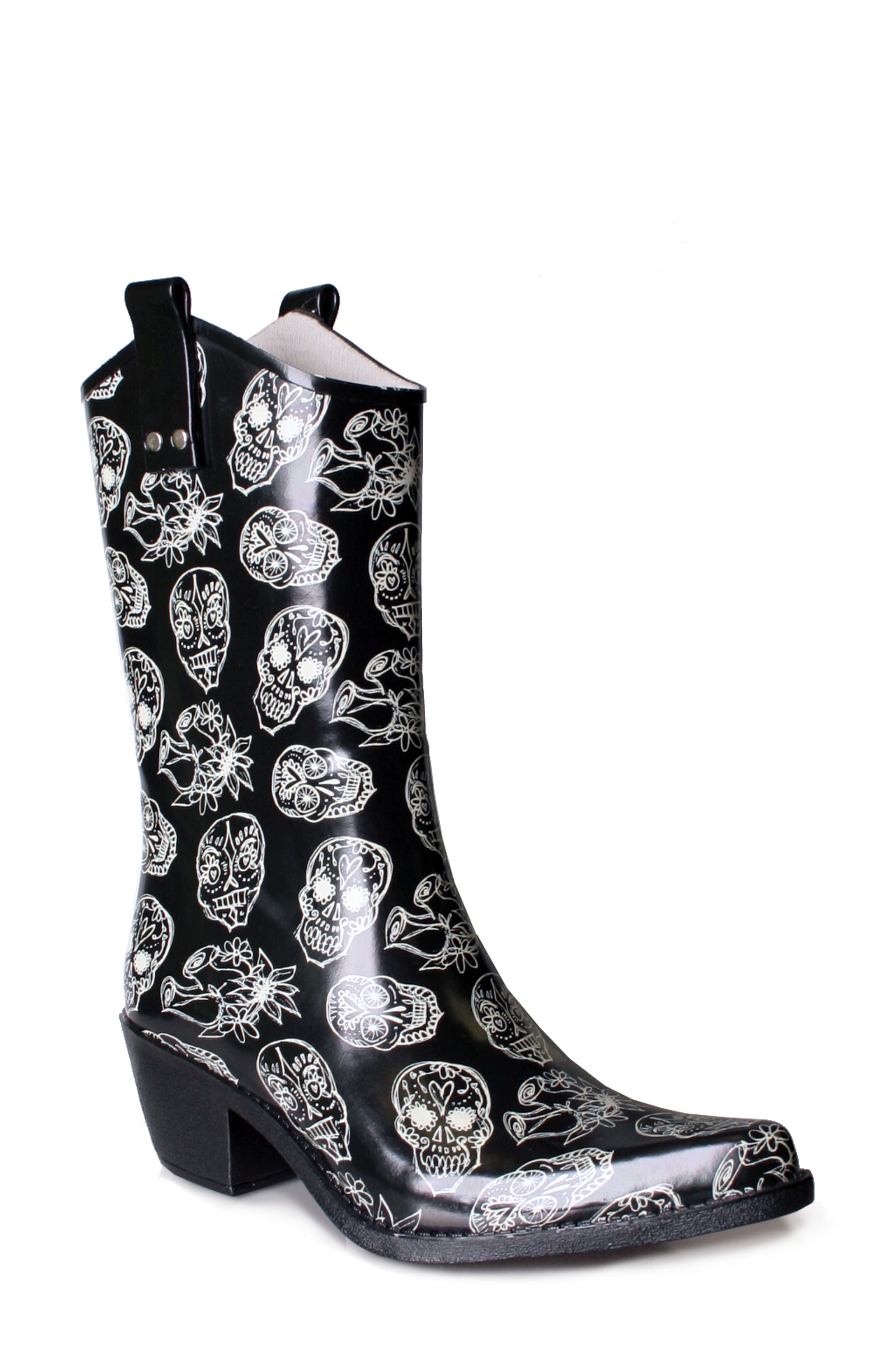  Black/ White Skulls
