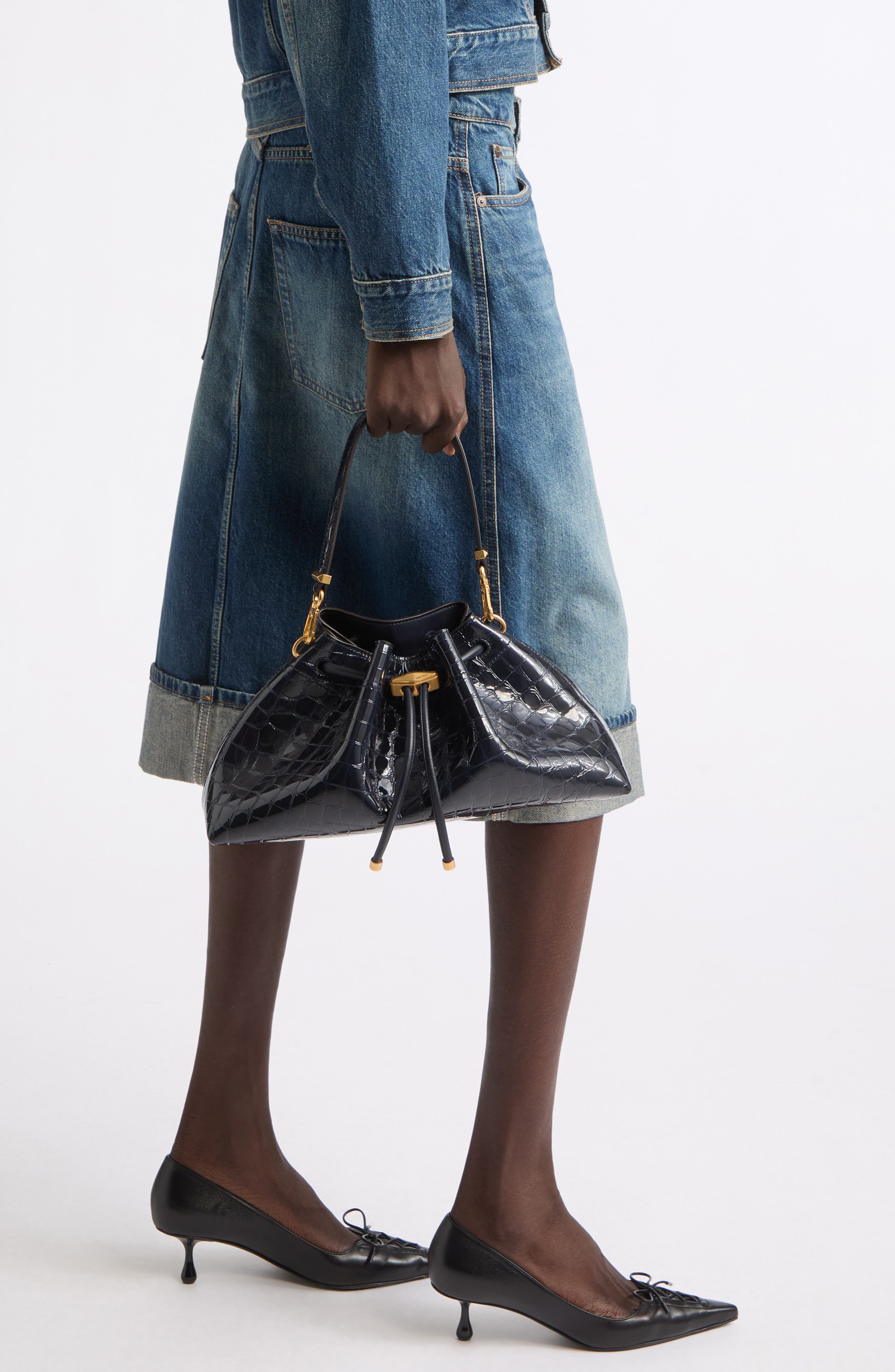 The Cinch East/West Croc Embossed Leather Bucket Bag, Alternate, color, MARINE/ GOLD