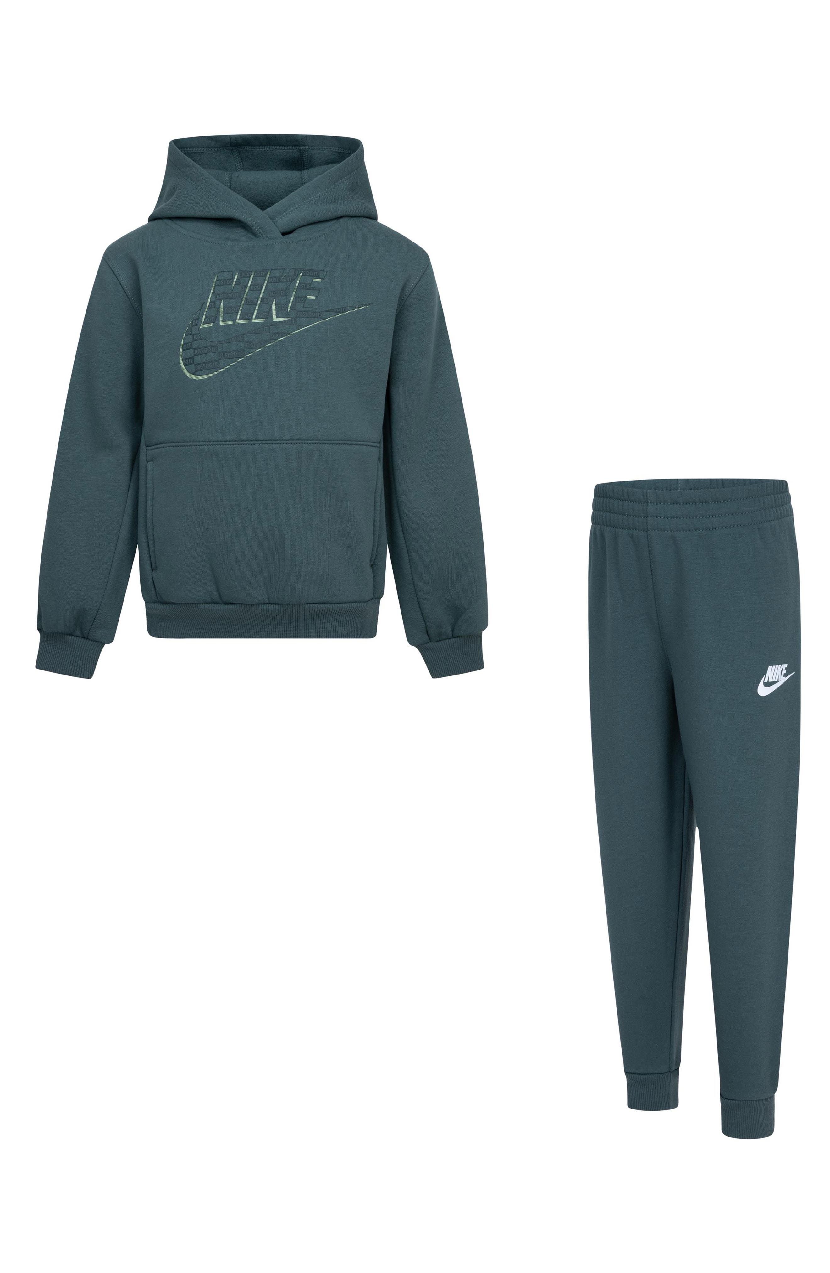 VINTAGE GREEN