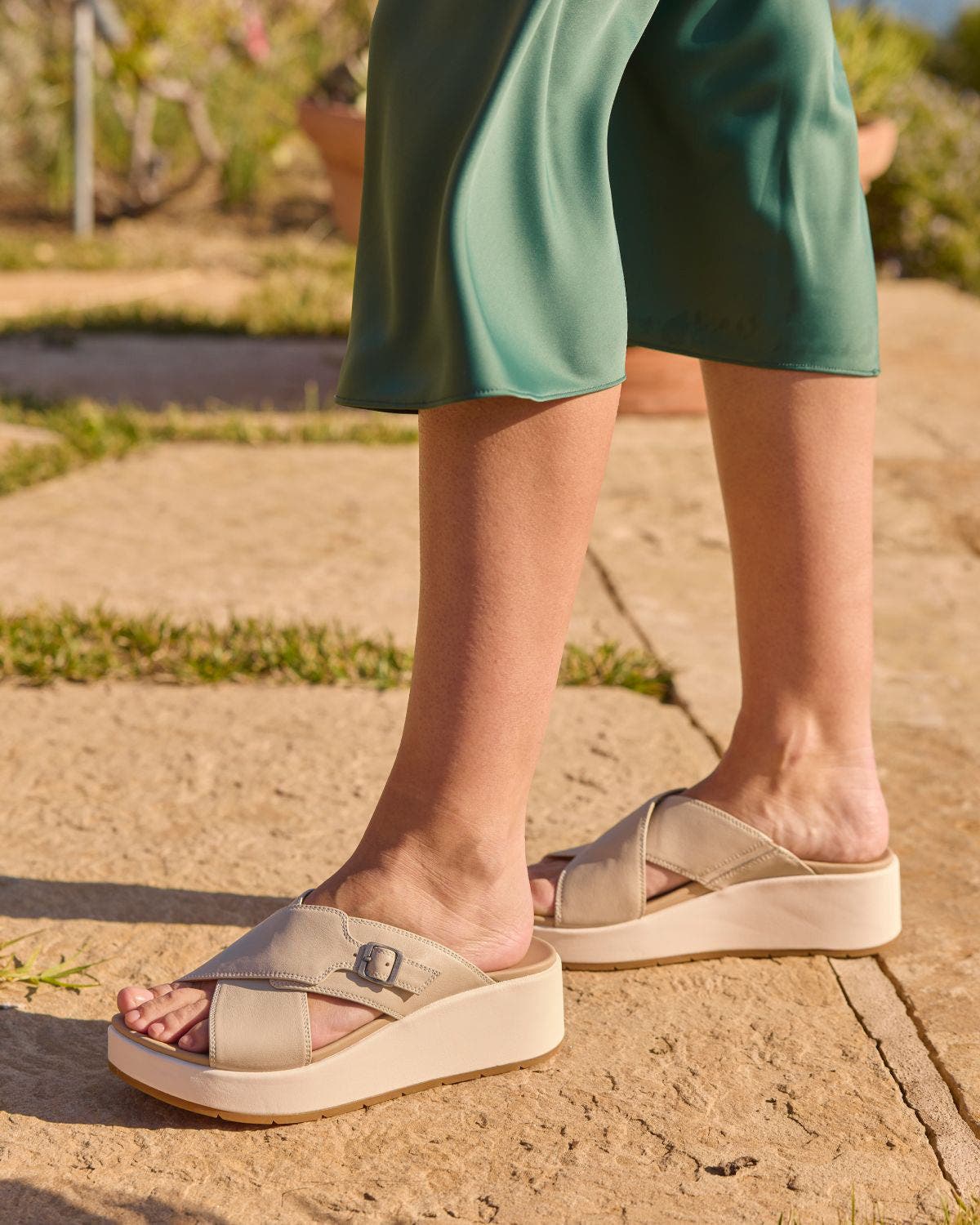 Solstice Cross Slide, Alternate, color, Coconut Milk - Regular
