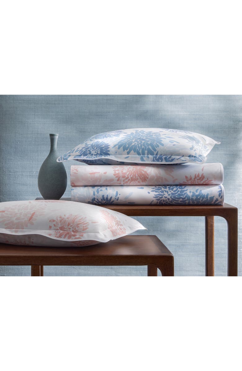 Matouk Chrysanthemum Set of 2 500 Thread Count Pillowcases, Alternate, color, Blue