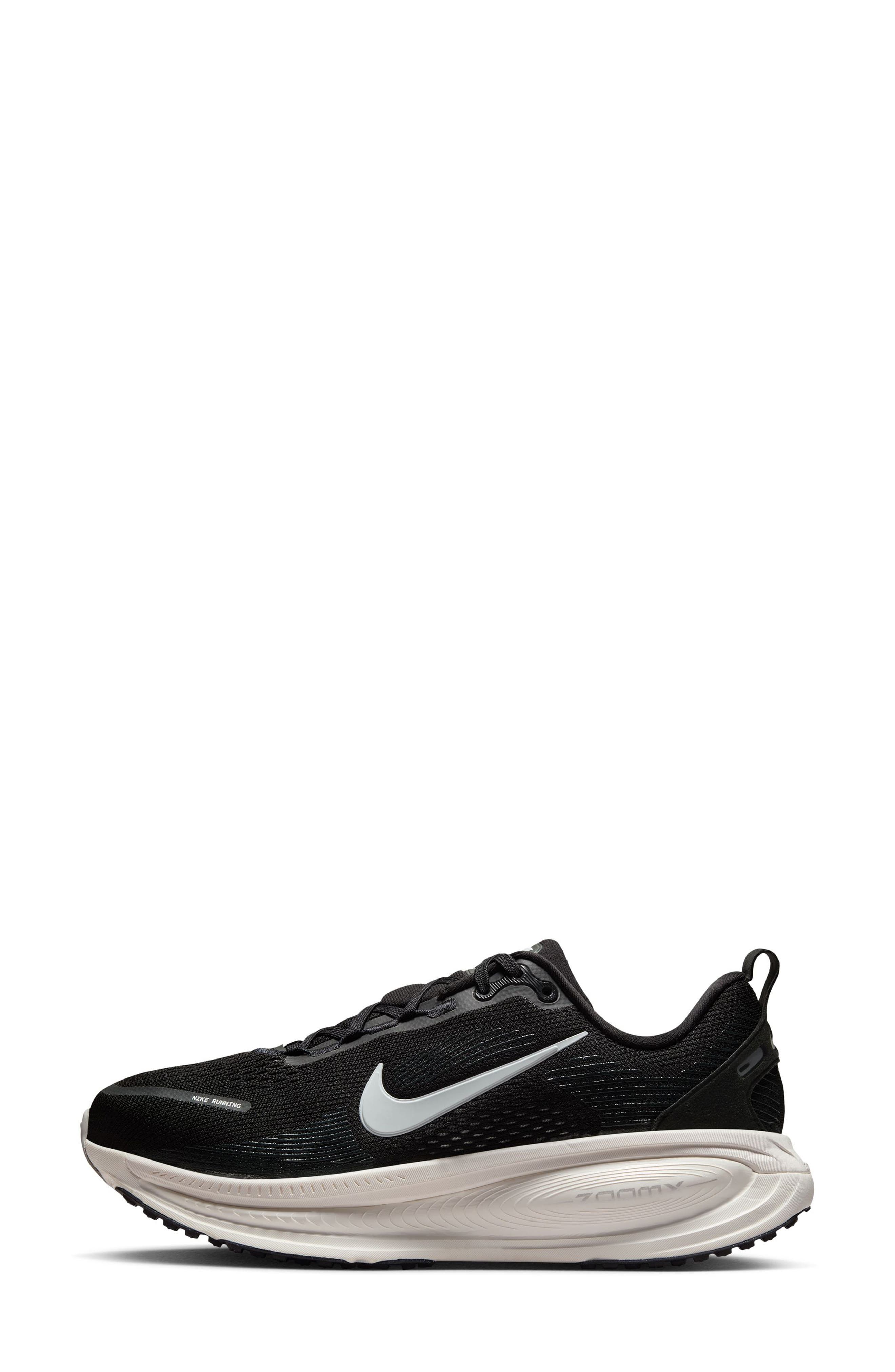 Nike Vomero 18 Running Shoe, Alternate, color, 002 Black/Smtwht