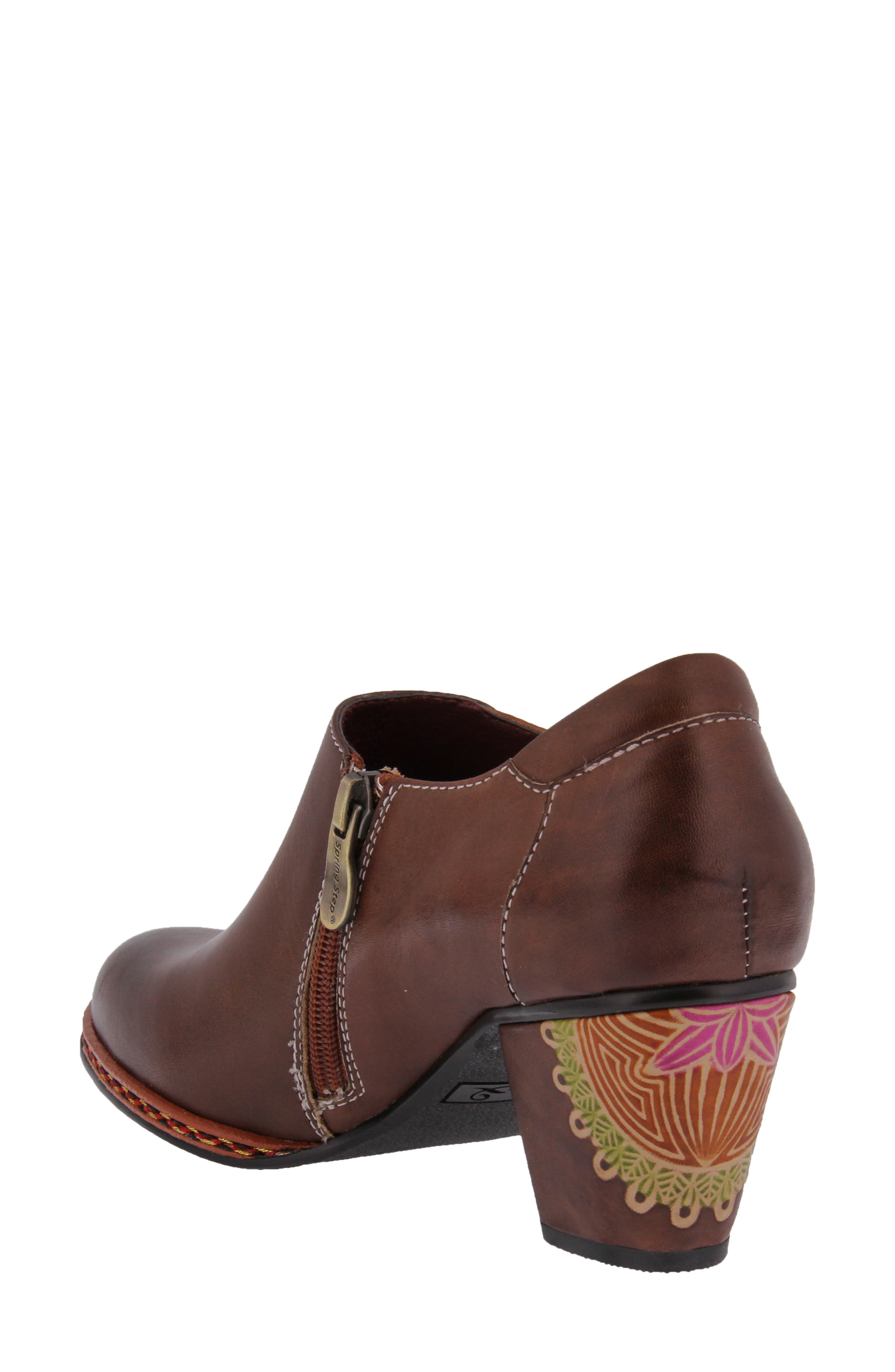 L'Artiste by Spring Step L'Artiste Zami Bootie, Alternate, color, Brown
