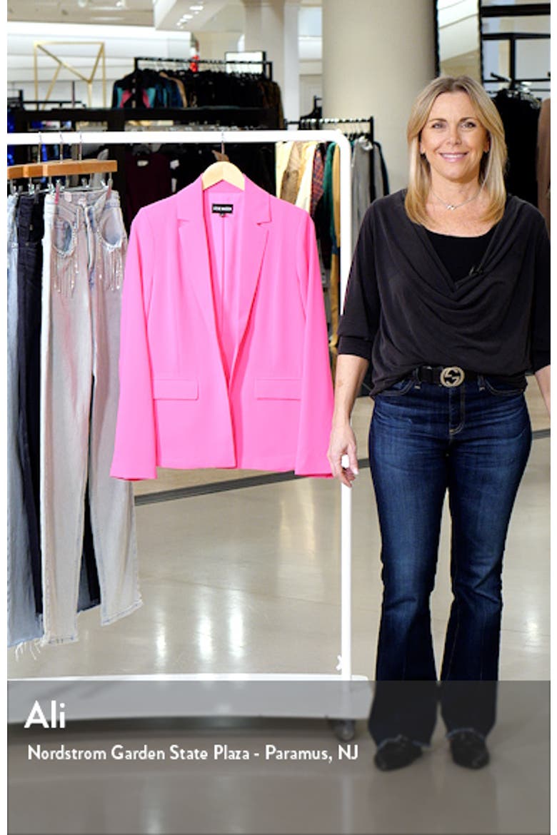 Payton Blazer video