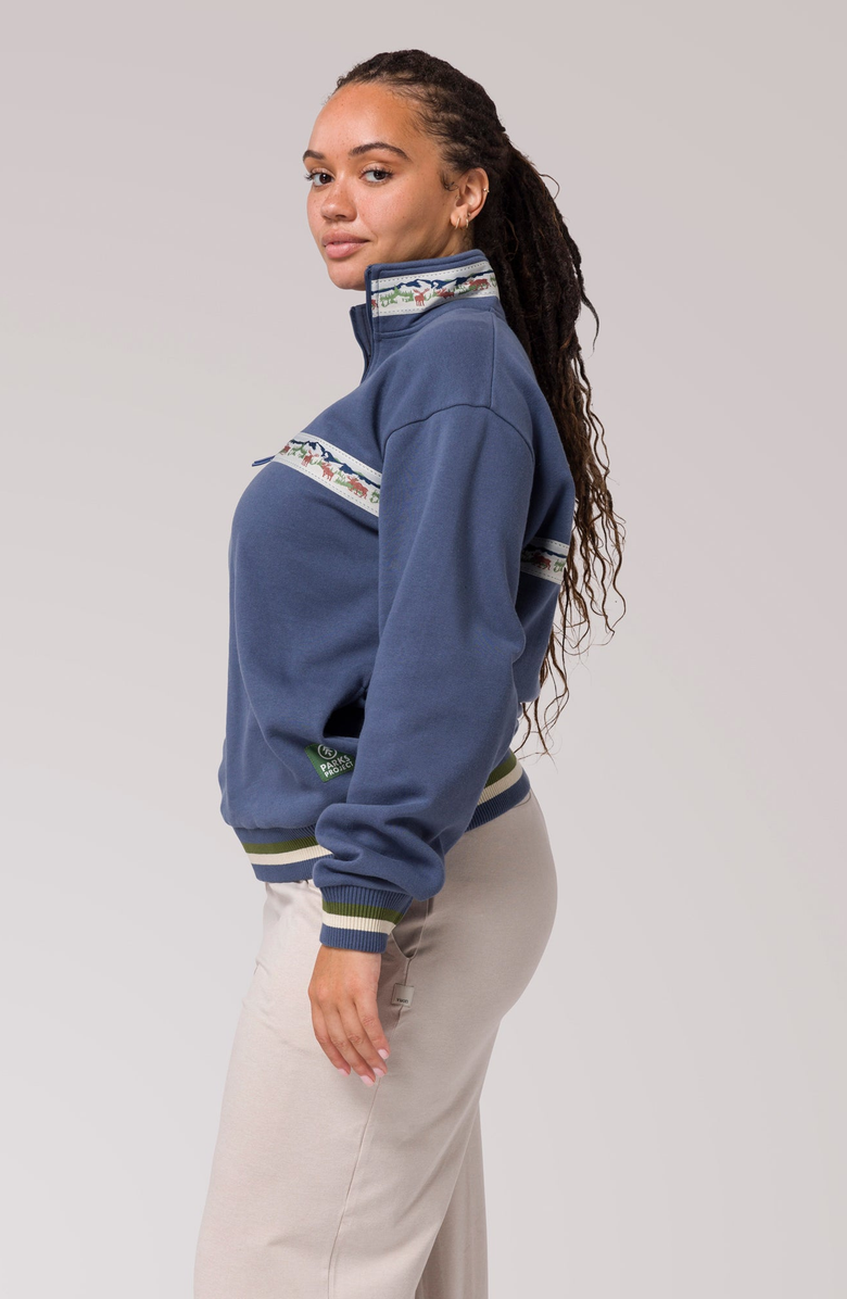 Parks Project Acadia Moose Quarter Zip Fleece, Alternate, color, Blue Fog
