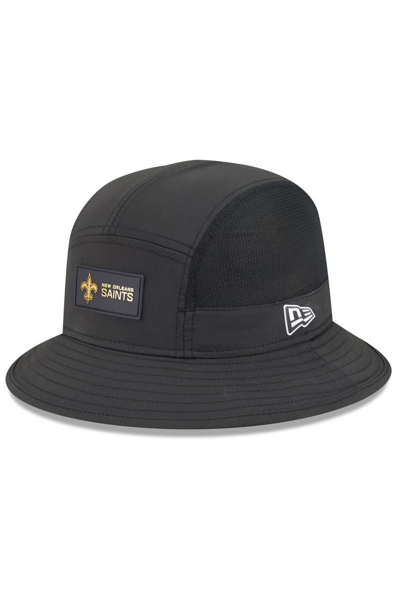 Men's New Era Black New Orleans Saints 2025 Sideline  Bucket Hat, Main, color, Black