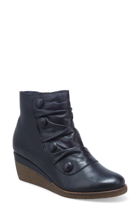 Maxy Wedge Bootie (Women)