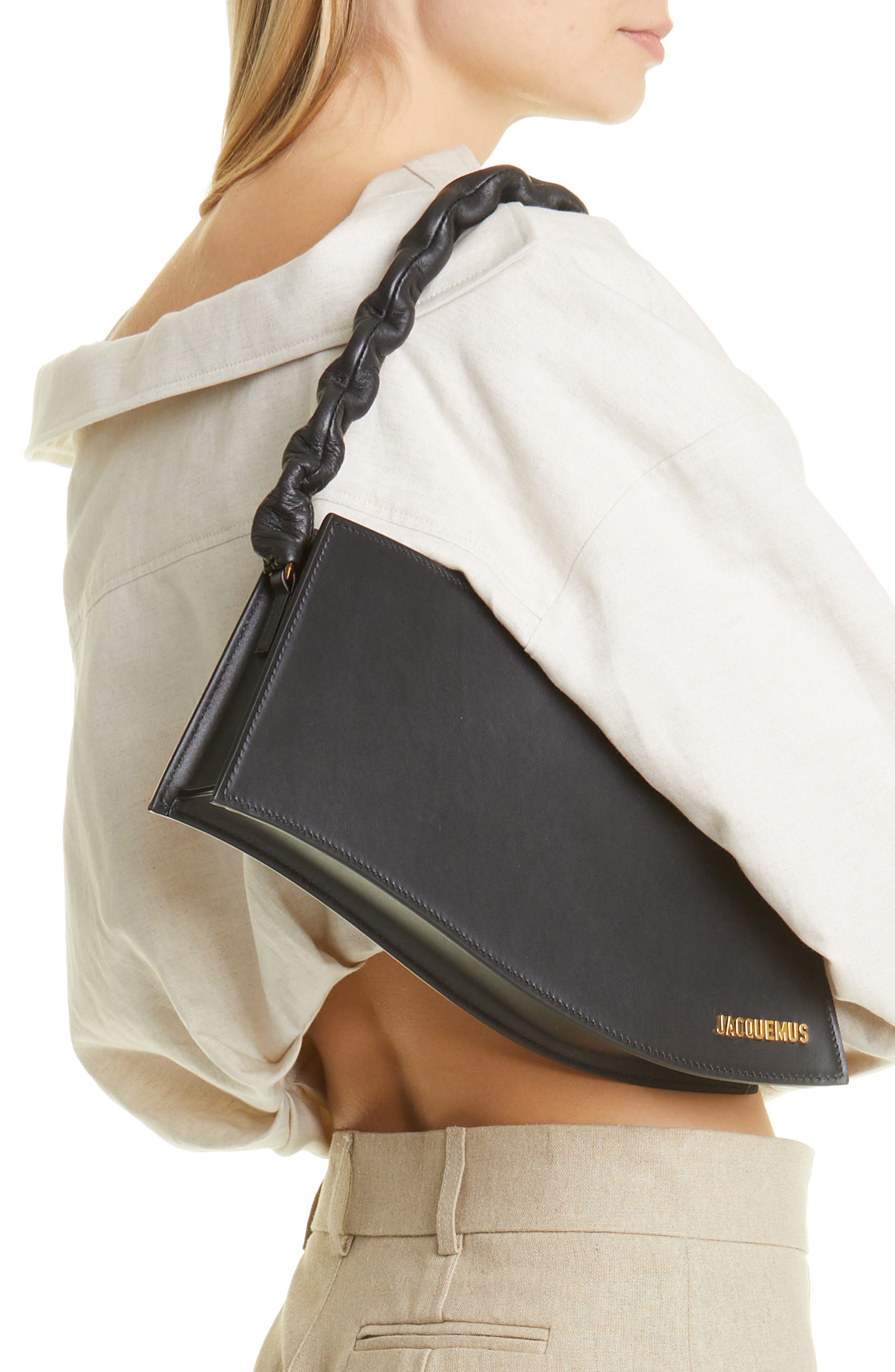 Jacquemus La Vague Leather Shoulder Bag, Alternate, color, 
