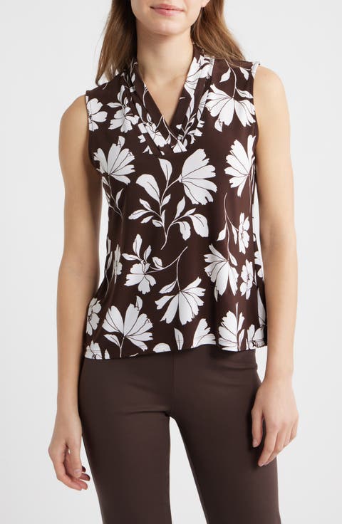 Floral Triple Pleat V-neck Top