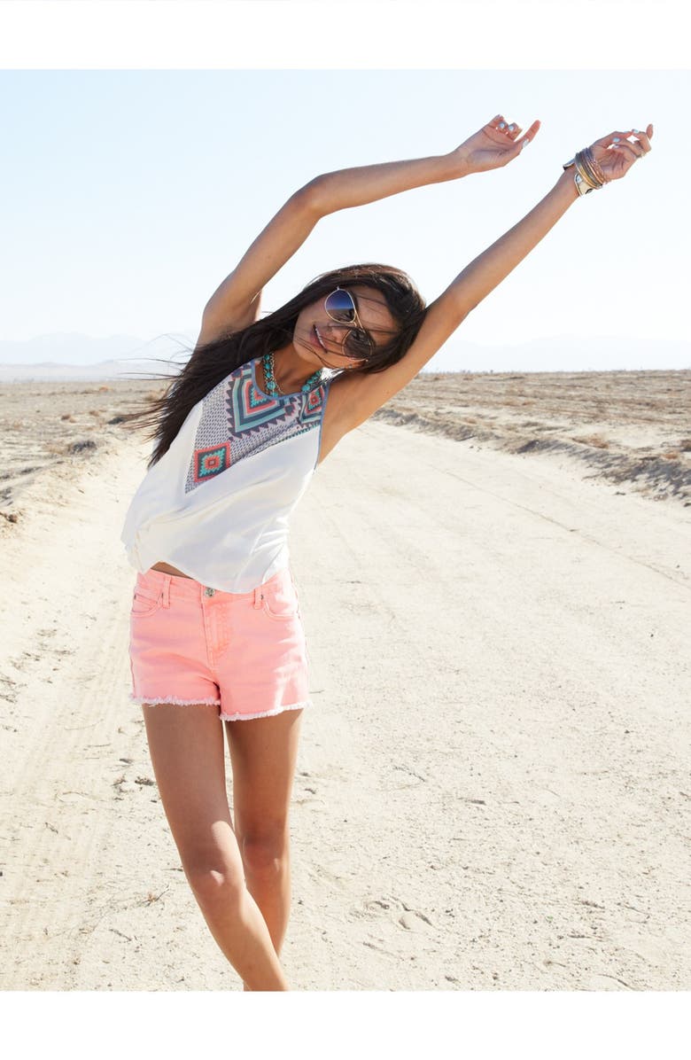 All in Favor , Alternate, color, 