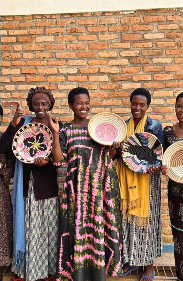 indego africa Ikirandaryi Plateau, Alternate, color, Black, Cream, Brown