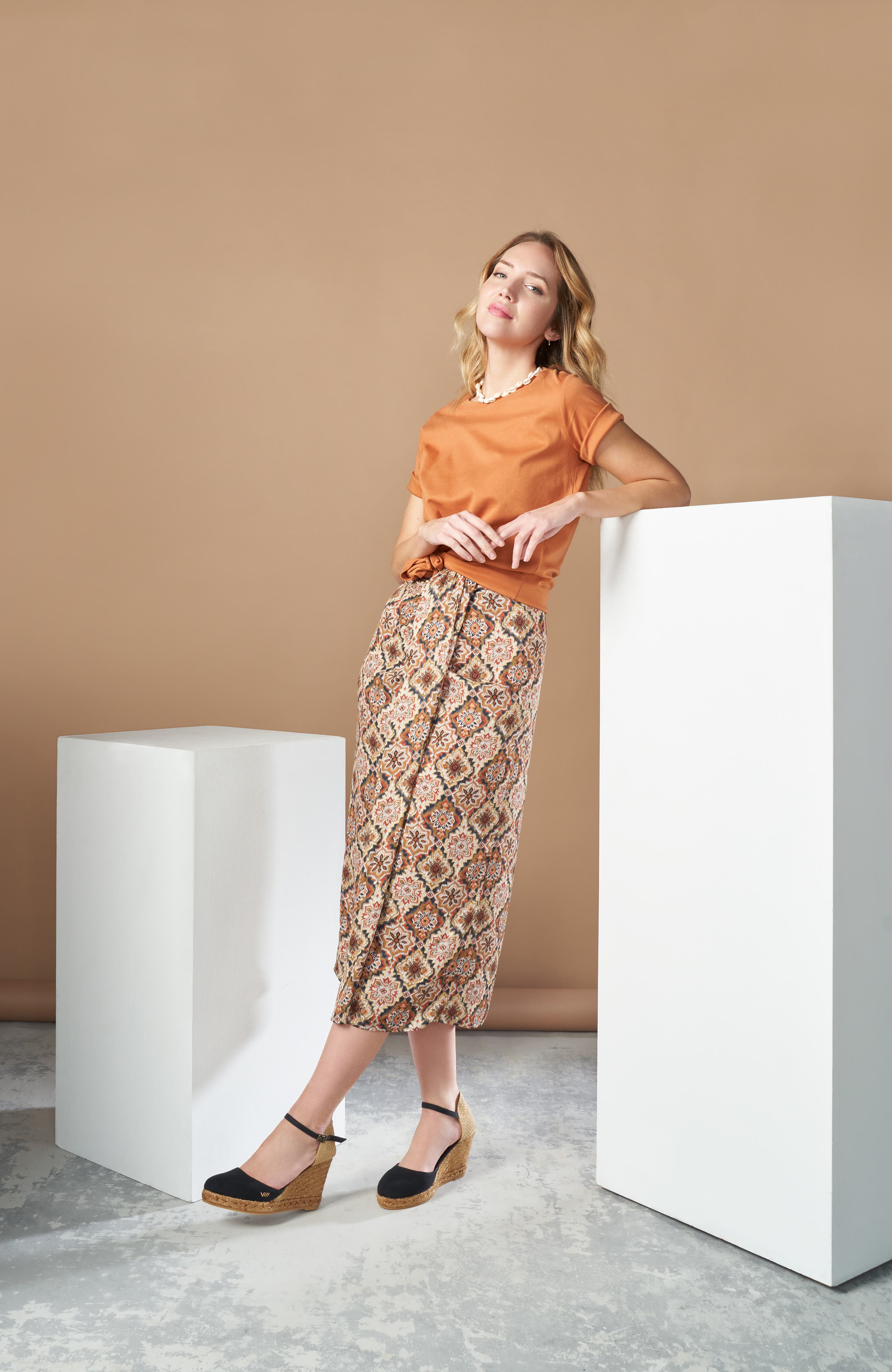 VISCATA Satuna Canvas Espadrille Wedges, Alternate, color, Black/Natural