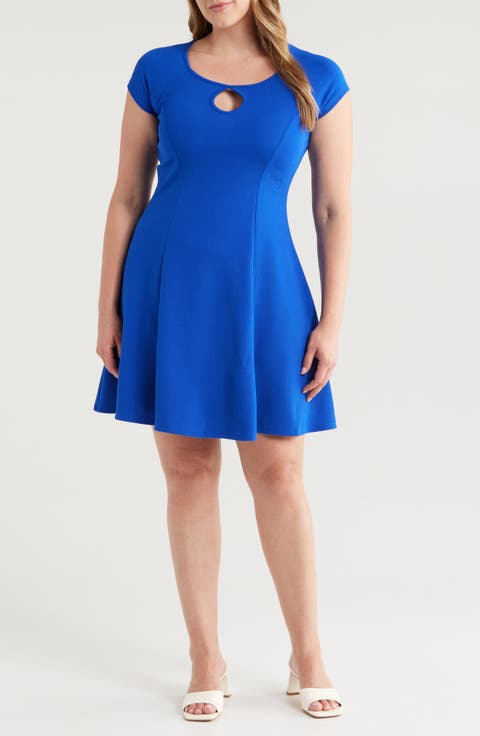 Keyhole Cutout Fit & Flare Dress (Plus)
