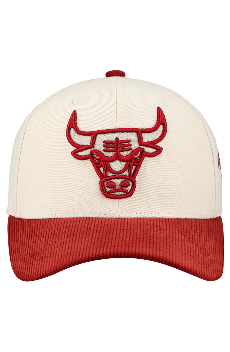 Mitchell & Ness Men's Mitchell & Ness Cream/Red Chicago Bulls Two-Tone Pro-Crown Adjustable Hat, Alternate, color, Cream