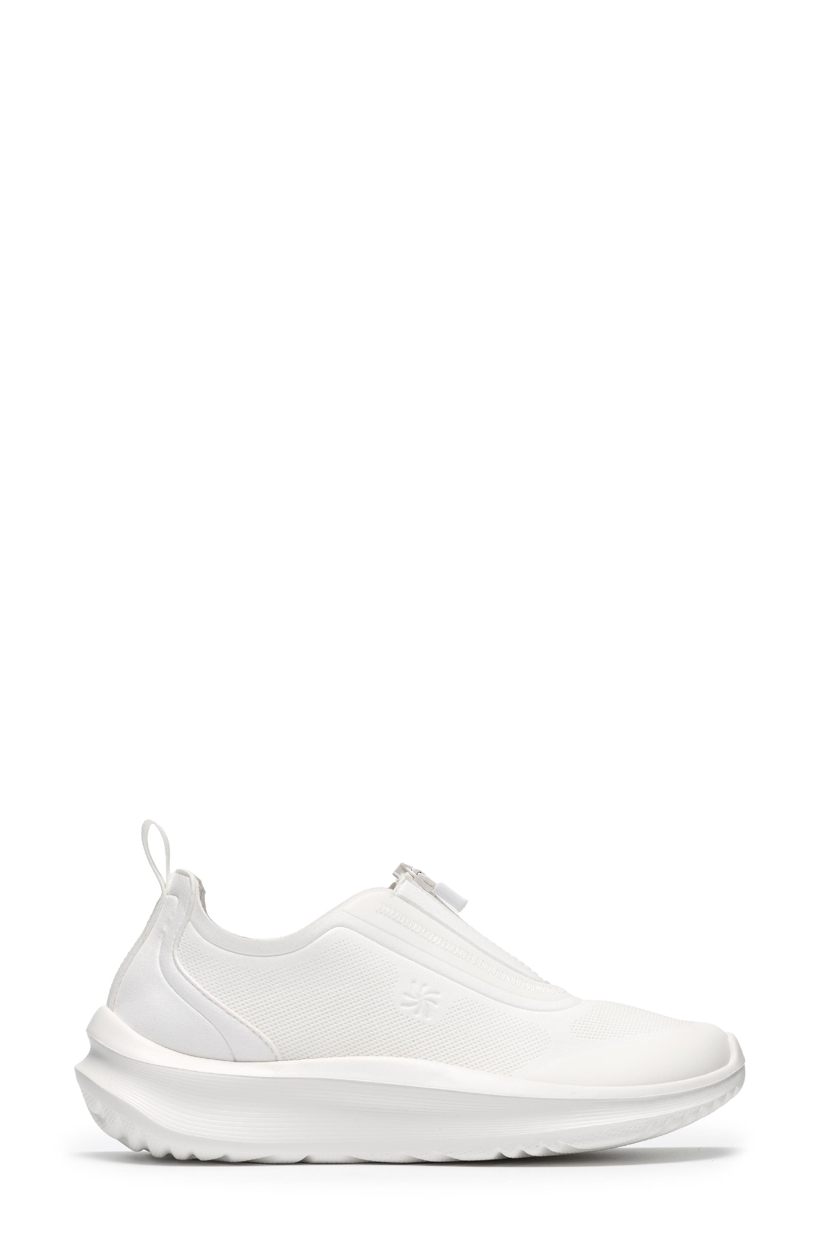 Solevanna Bay Recovery Slip-On Shoe, Alternate, color, WHITE