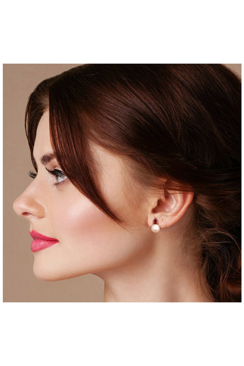 Garnet & Freshwater Pearl Stud Earrings & Pendant Necklace Set, Alternate, color, RED