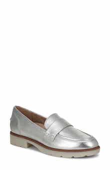 Cleo Loafer