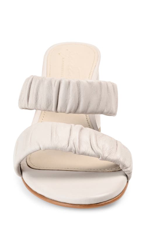 Journee Collection Vidda Sandal In Off White