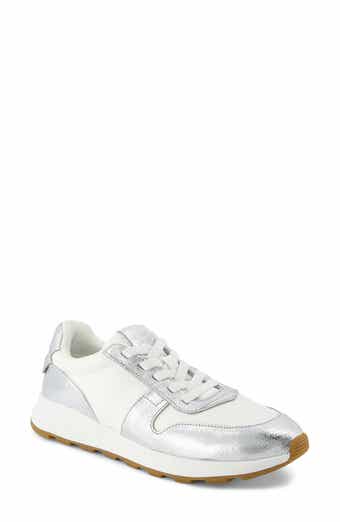 TRVL Lite Retro Sneaker