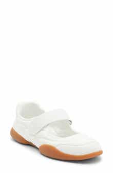 Steve Madden Ruthy Sneaker