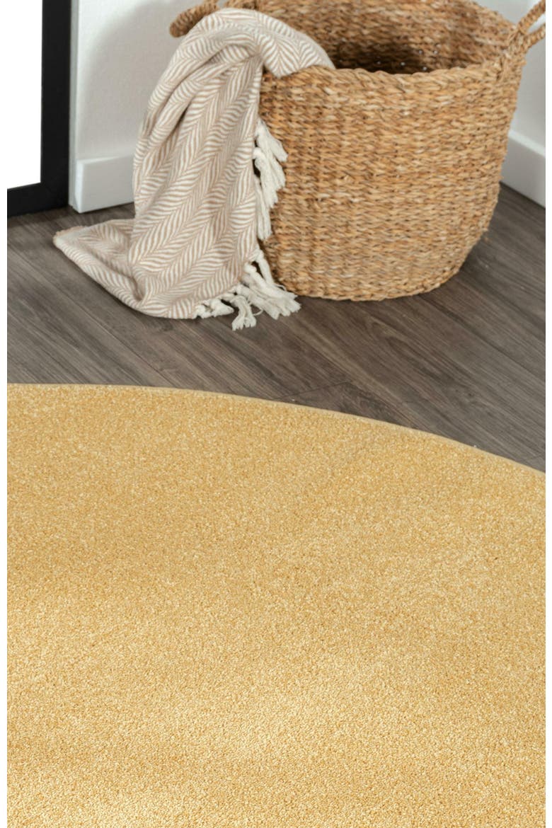 Haze Solid Low-Pile Round Area Rug, Alternate, color, Yellow/Amber