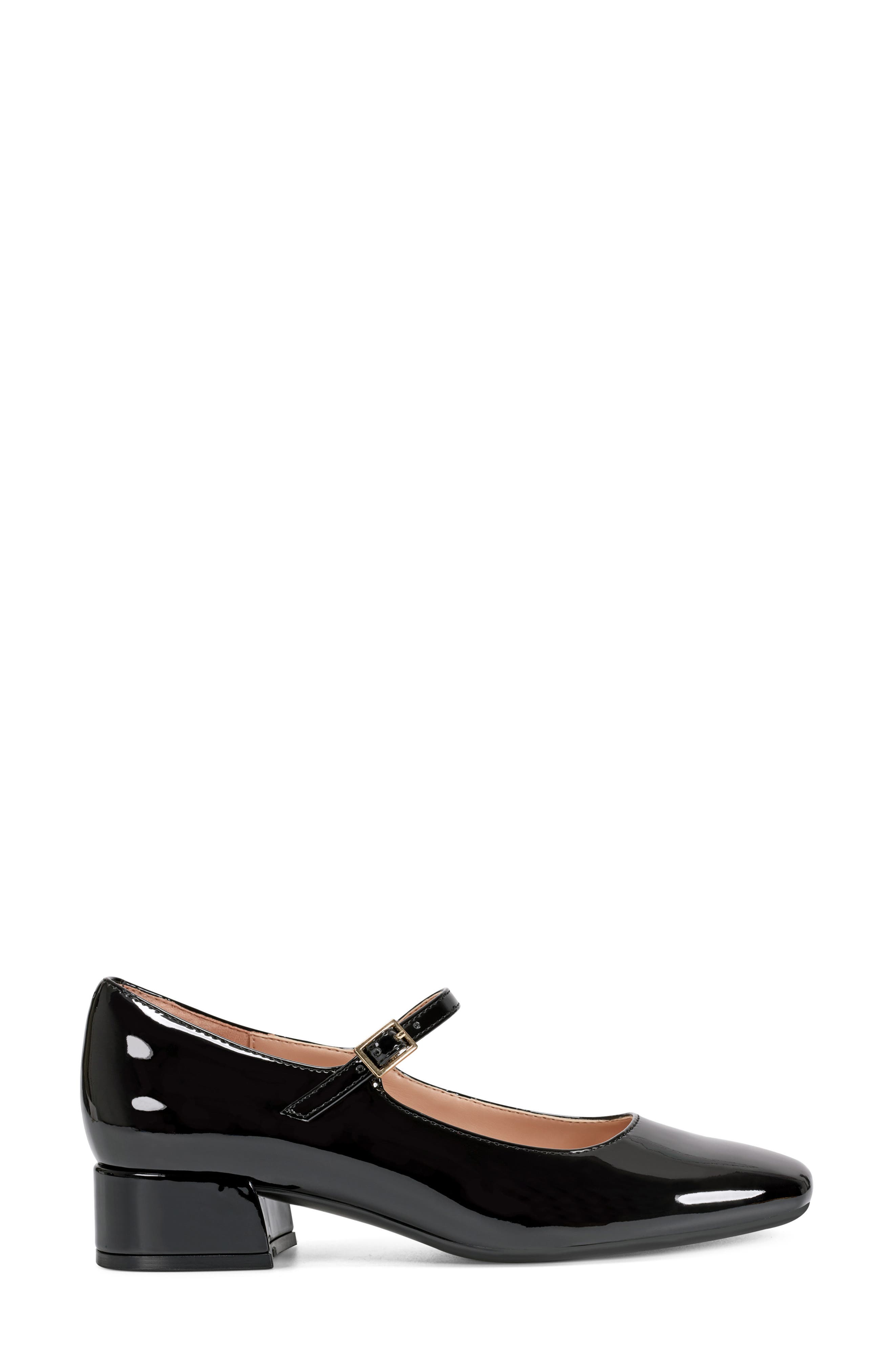 Easy Spirit Sejanica Mary Jane Flat, Alternate, color, Black