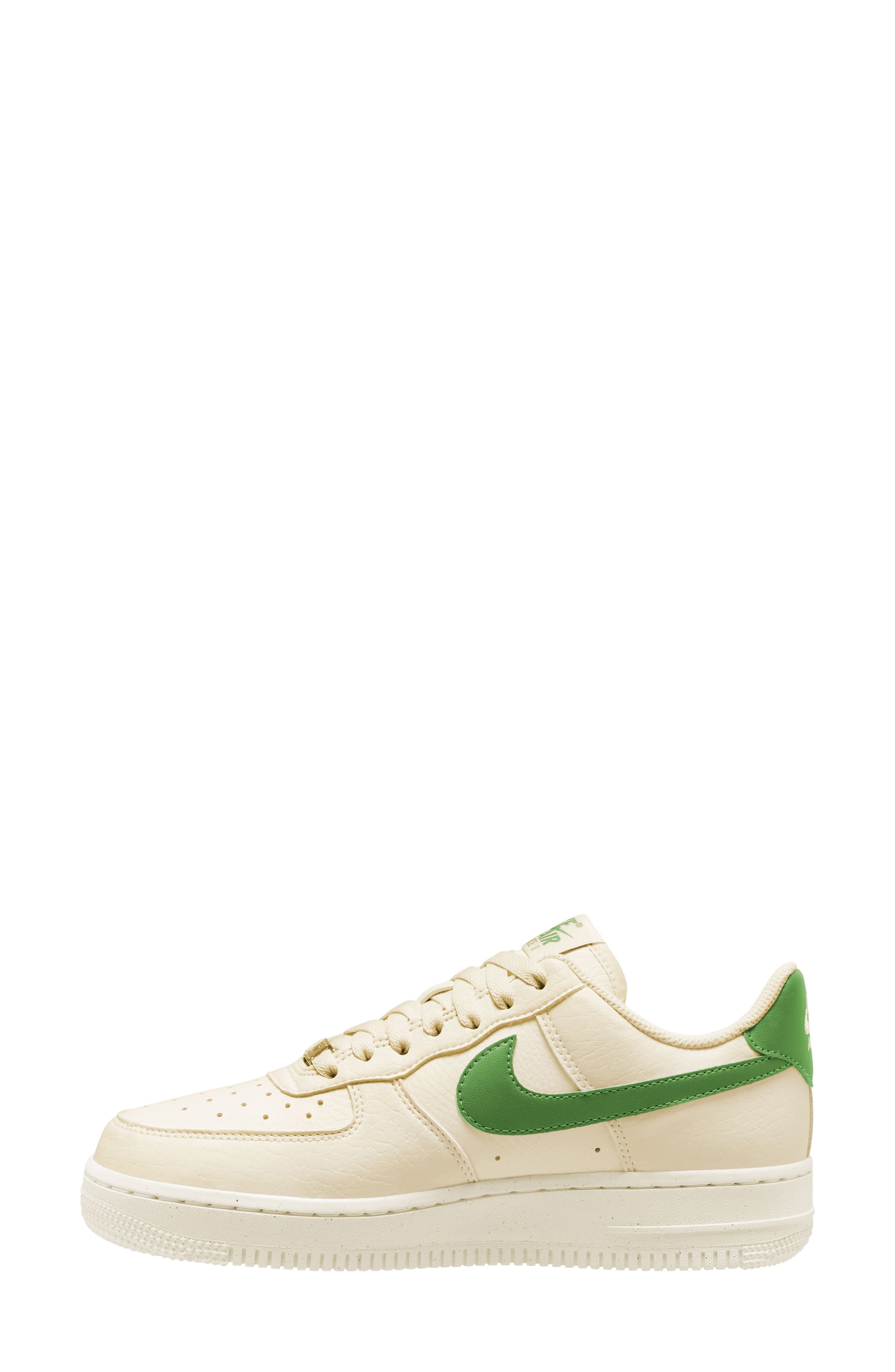 Air Force 1 '07 SE Basketball Sneaker, Alternate, color, COCONUT/ CHLOROPHYLL/ SAIL