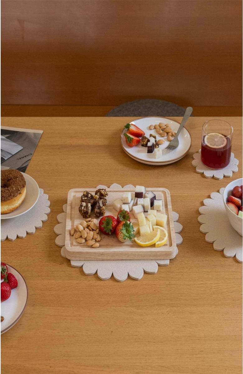 Graf Lantz Crest Merino Wool 12" Trivet, Alternate, color,