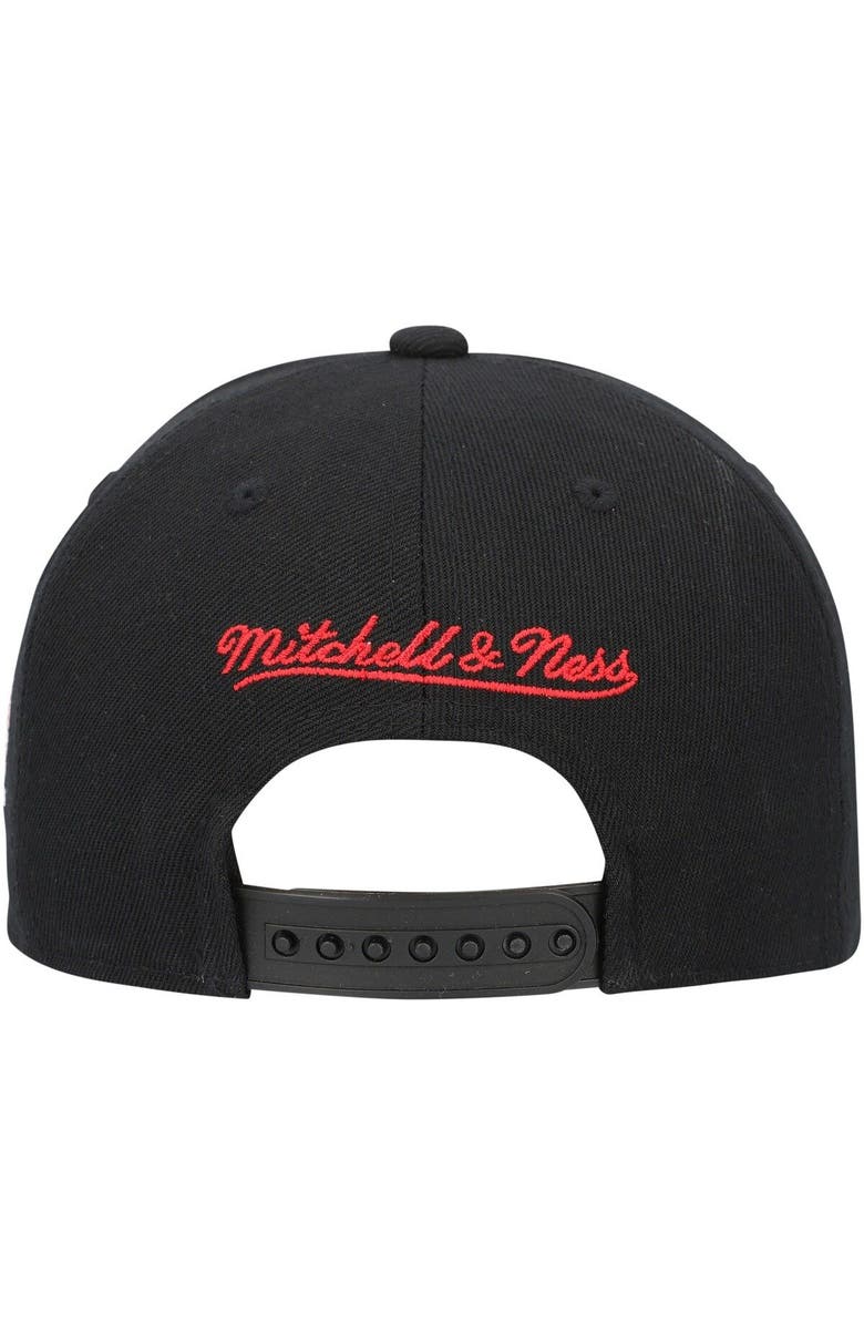 Mitchell & Ness Youth Mitchell & Ness Black/Red Tampa Bay Buccaneers Team Script Snapback Hat, Alternate, color, Black