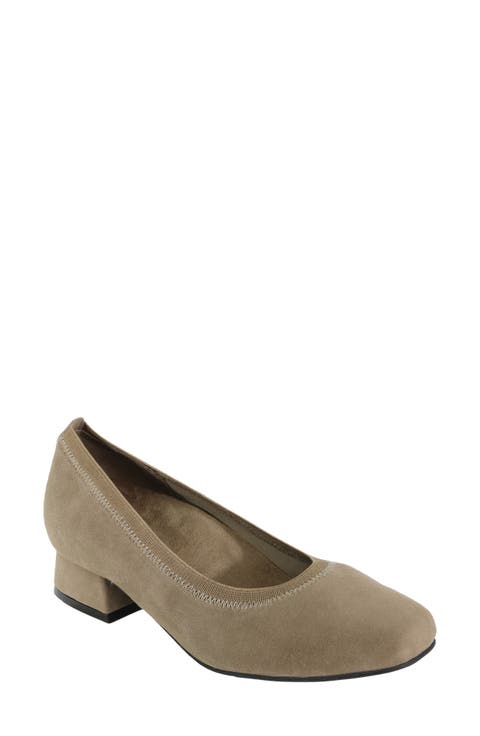 Fab Square Toe Pump