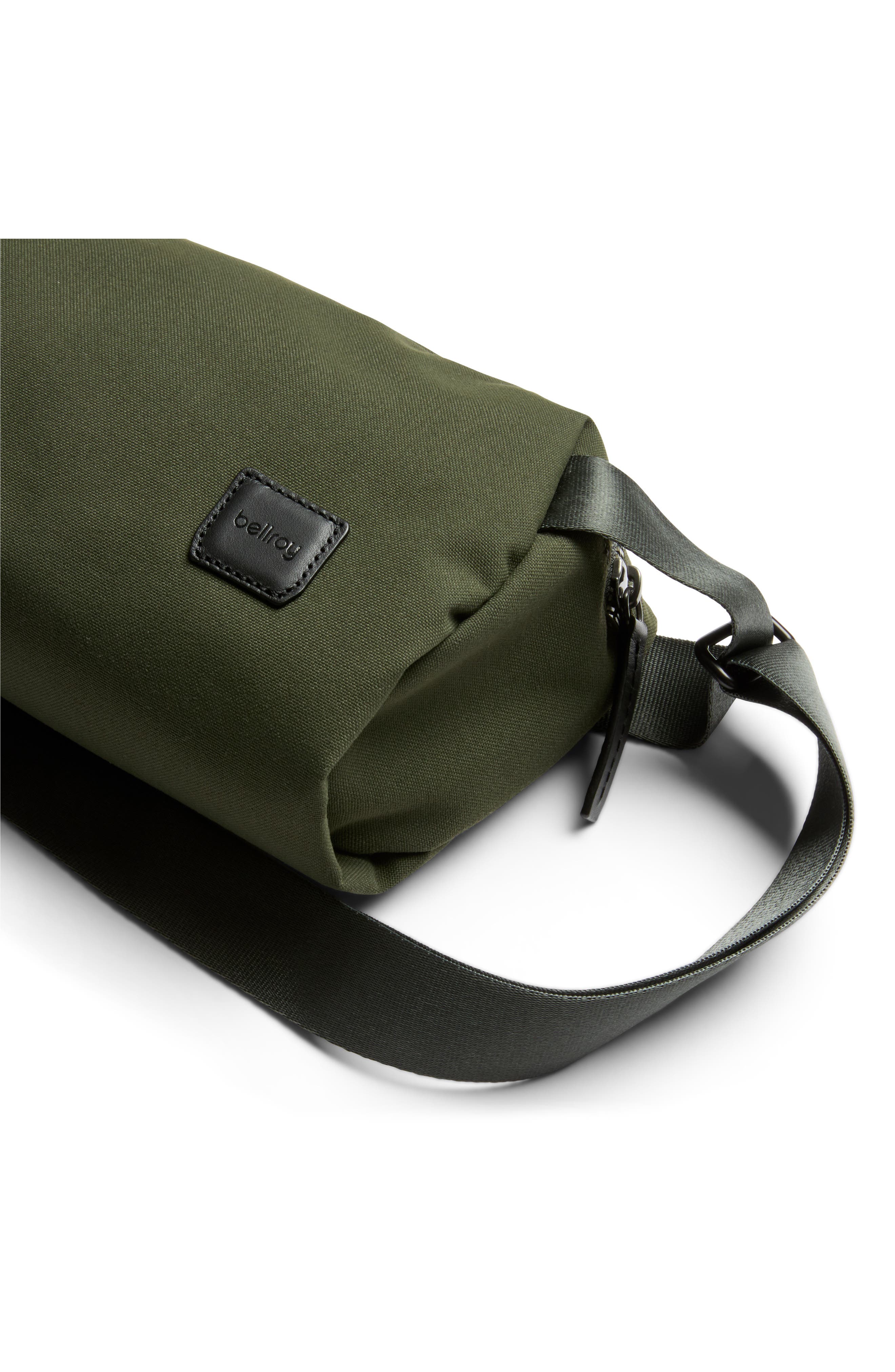 Classic 3-Liter Sling Bag, Alternate, color, OLIVE