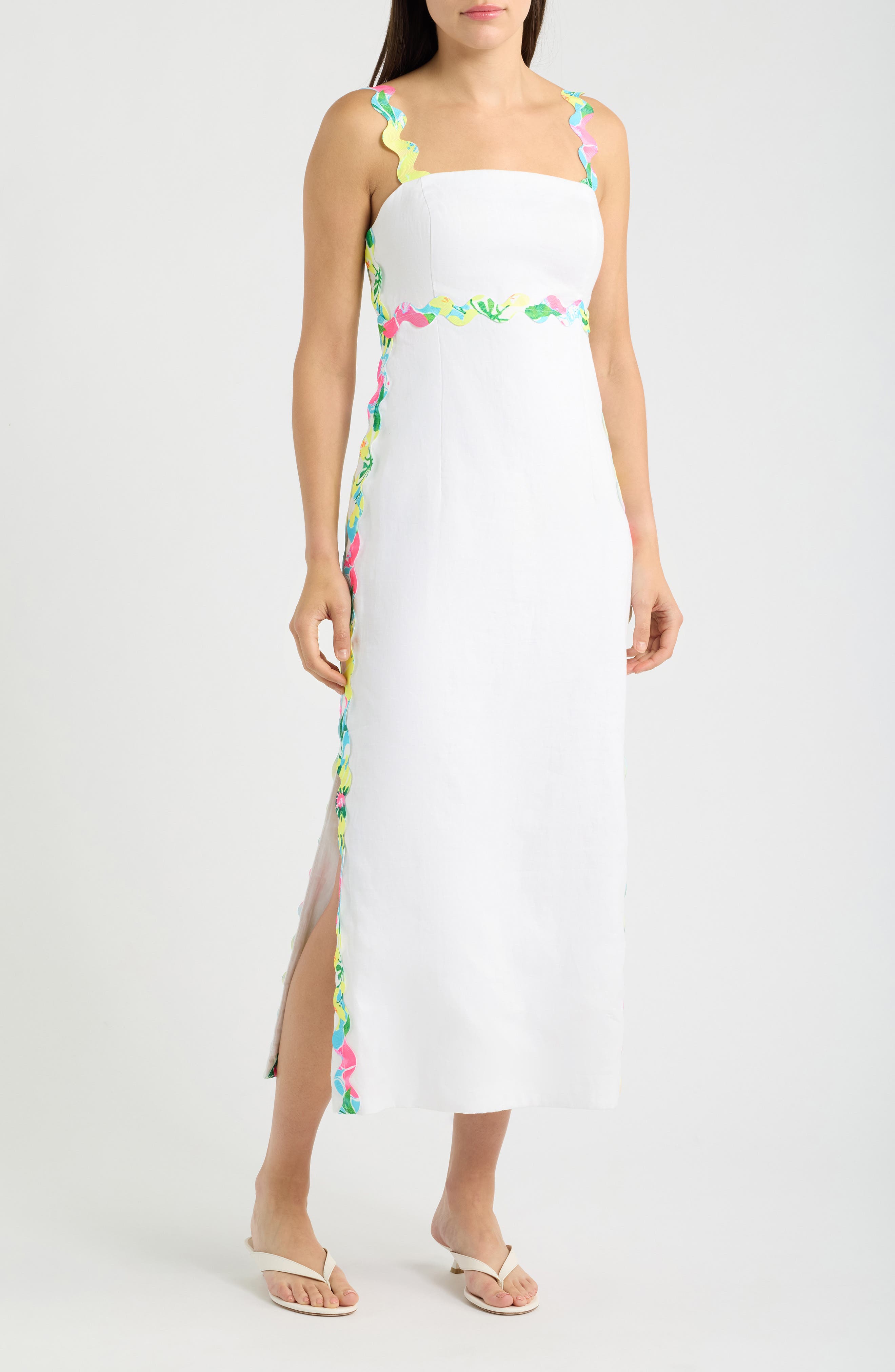 selected RESORT WHITE