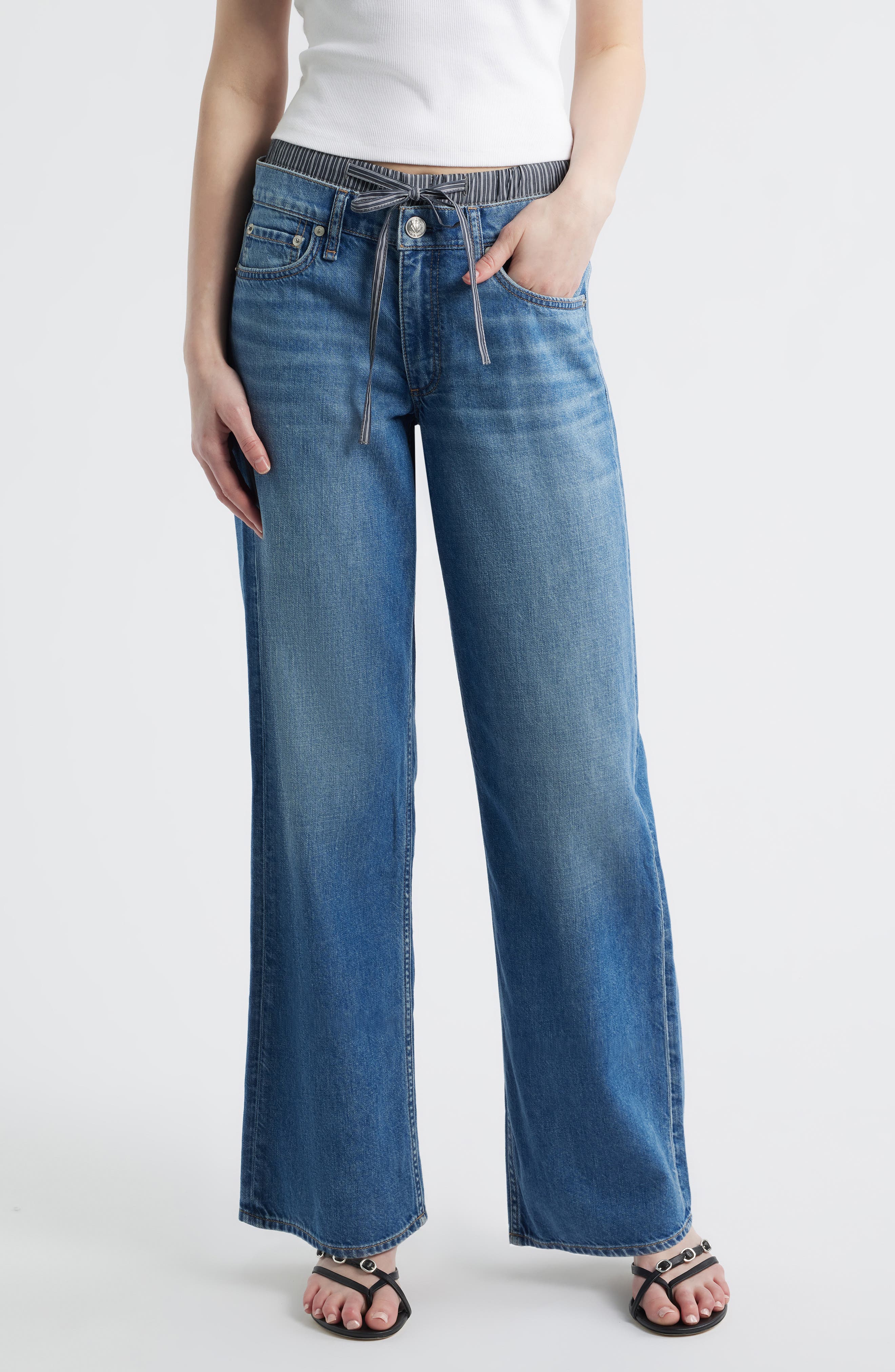Featherweight Saige Boxer Relaxed Straight Leg Jeans