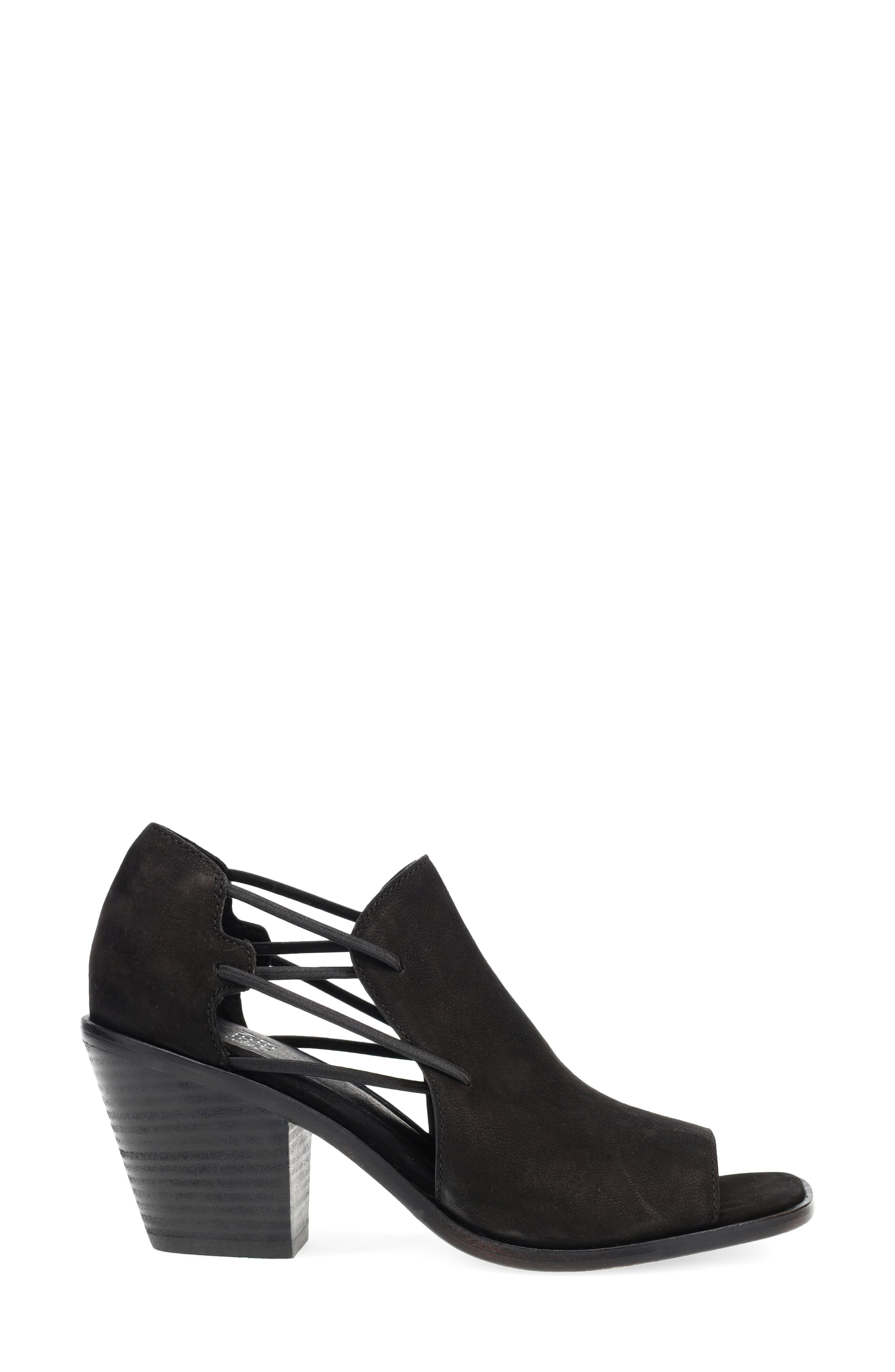 Eileen Fisher Alfie Cutout Sandal, Alternate, color, Black
