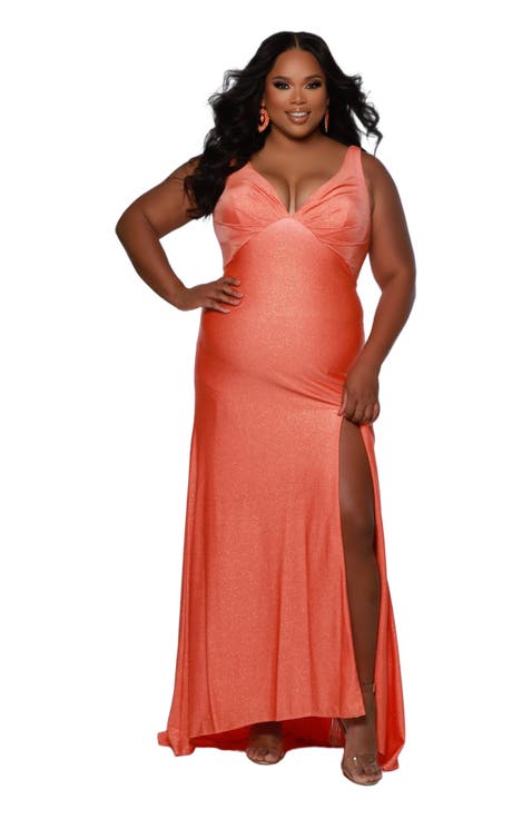Fitted Empire Waist V-Neck Plus Size Gown