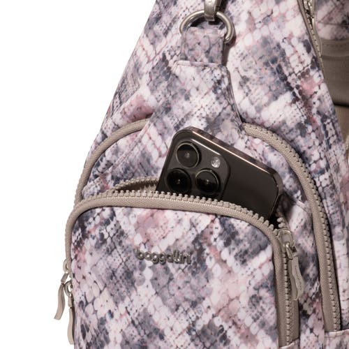 Baggallini Central Park Sling Bag In Boa Print