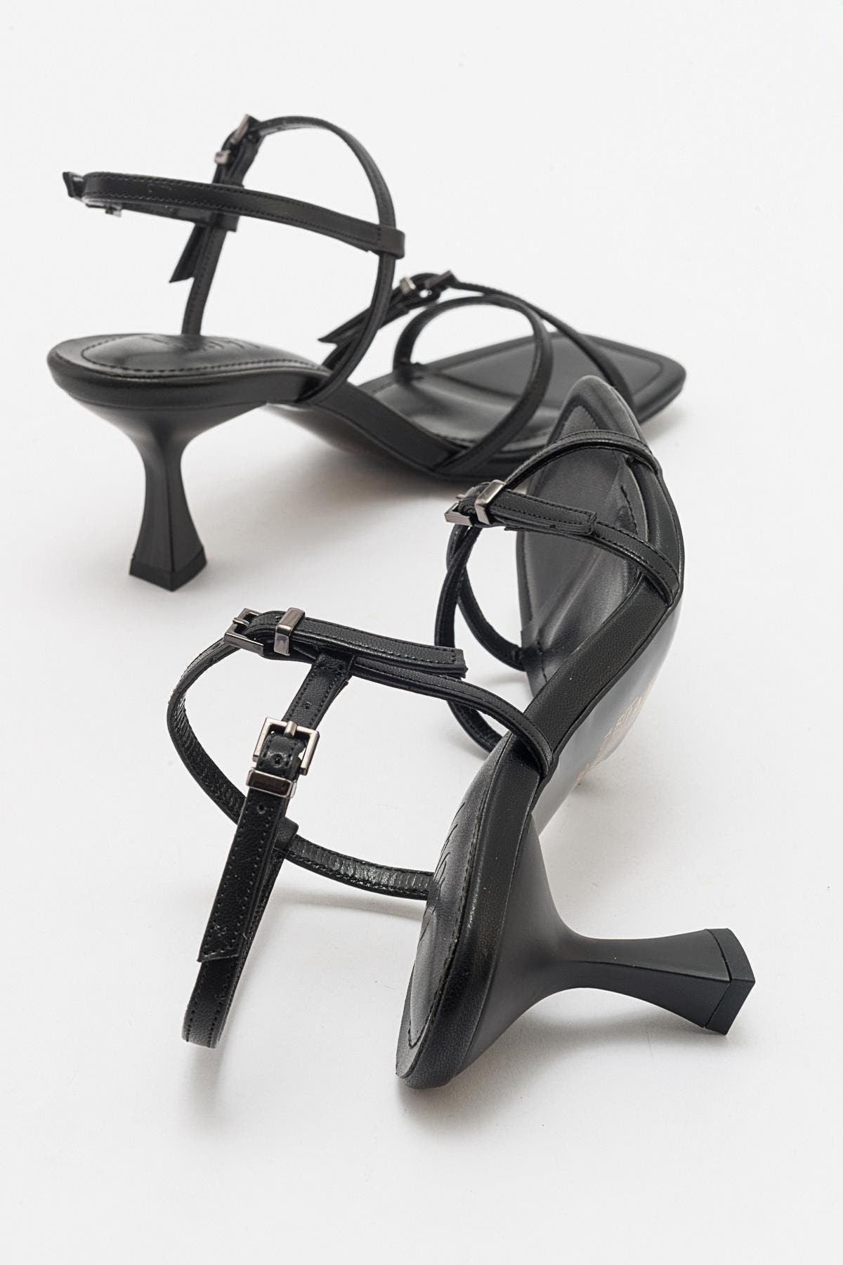 Prologue Shoes Nebel Strappy Stiletto Sandal, Alternate, color, Black