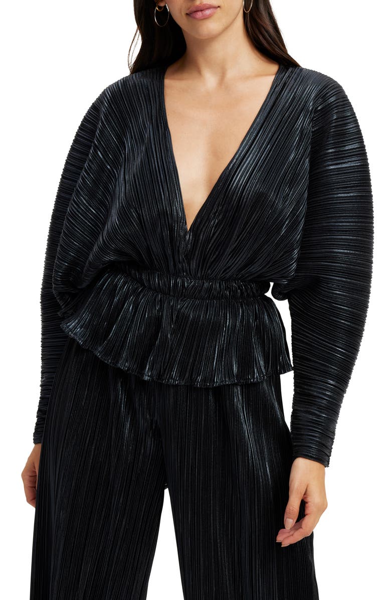 Good American Plissé Deep V-Neck Dolman Sleeve Top, Main, color,