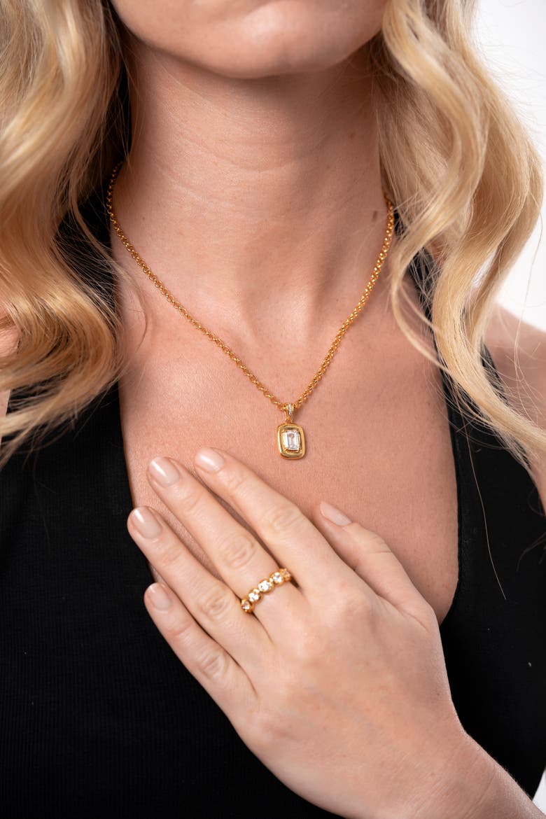 Sol Pendant Necklace, Alternate, color, Gold