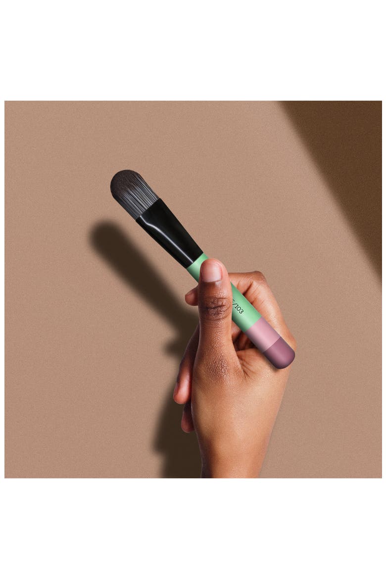 103 Foundation Brush, Alternate, color, VERDE