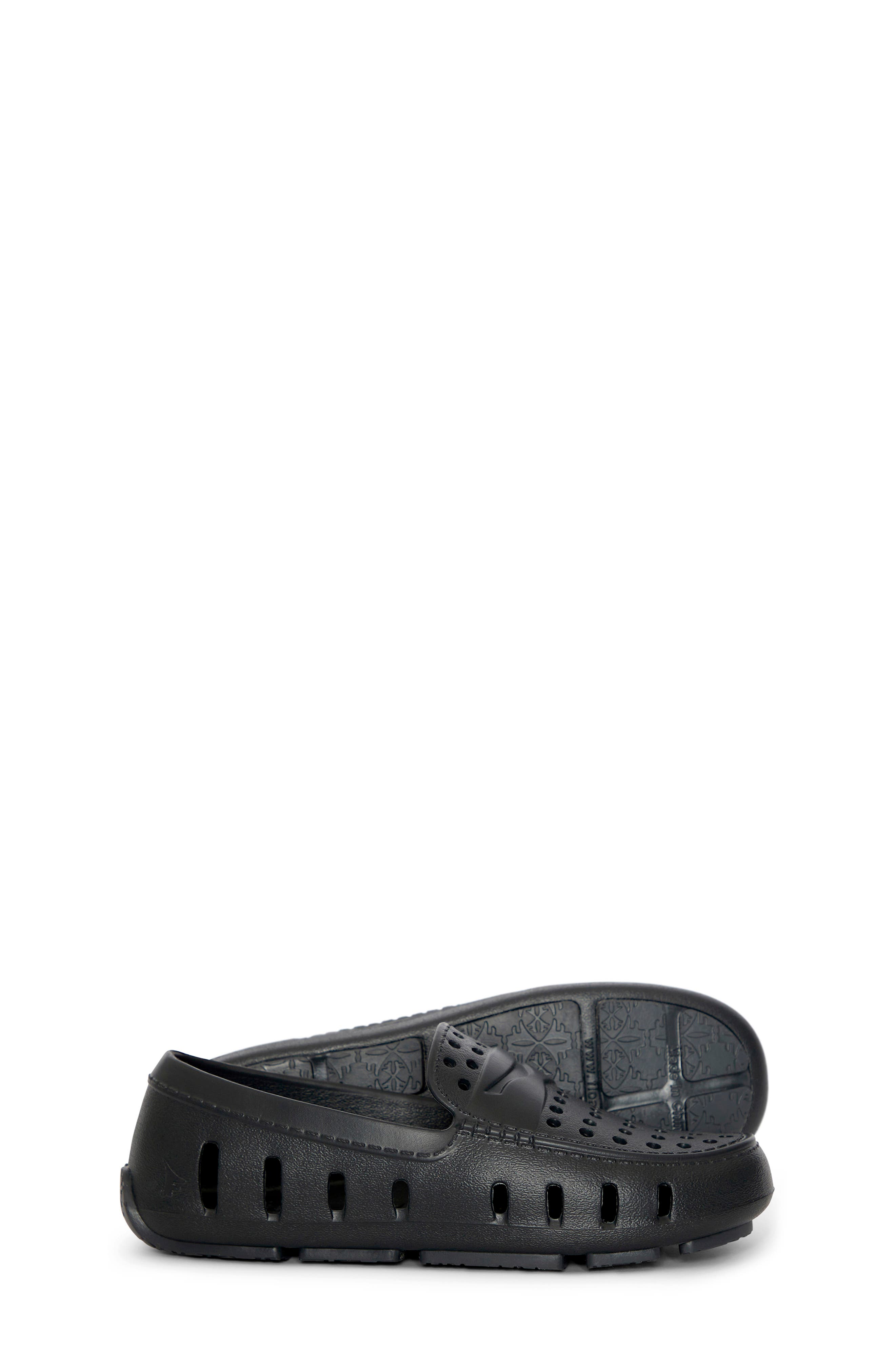 FLOAFERS Kids' Prodigy Water Shoe, Alternate, color, Black/ Asphalt