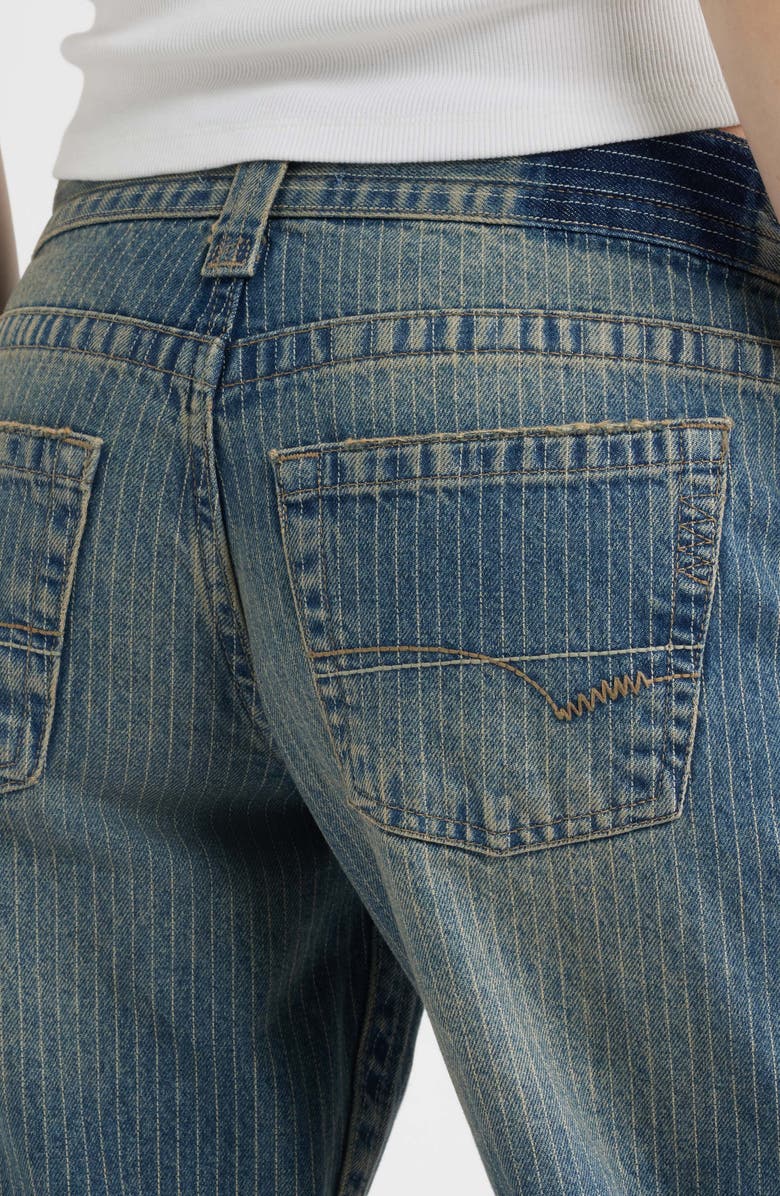 BDG Urban Outfitters Kayla Low-Rise Wide-Leg Pinstripe Jeans, Alternate, color, Blue
